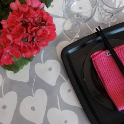 Rund voksdug med elastik �60 cm Outlet Gr� Hjerteblade