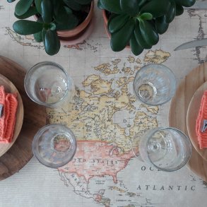 Rund tekstildug Beige Verdenskort - Elastik 60 cm - OUTLET