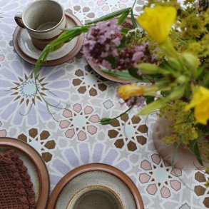 Rund voksdug med Elastik Alhambra Brun, Lys Gr, Lavendel 60 cm