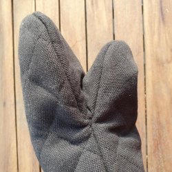 fngslende sort grydelap