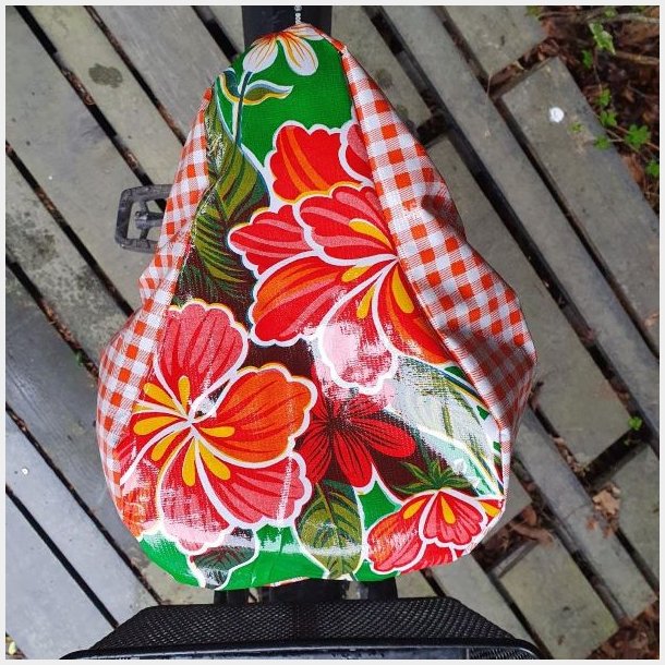 Cykelsadelovertr�k i Voksdug Margit Gr�n og Orange Tern
