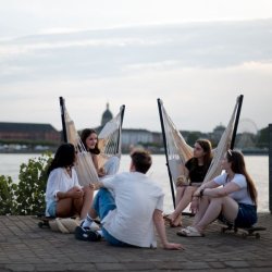 en s� fin m�de at v�re sammen p�