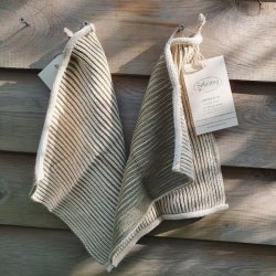 flot m�snter i de olivengr�nne karklude