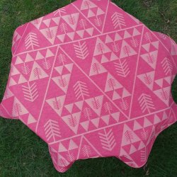 Rund Tekstildug Juletrast�ppe �85 cm Guldtr�er