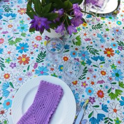 Rund voksdug med hvid bund og blomster - Elastik 60 cm - OUTLET