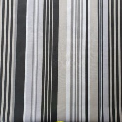 SortHvidGr Stribet Voksdug 140 cm