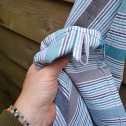 Viskestykke Azur/Gr med smalle striber OV36