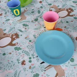 B�rnevoksdug med Skovdyr