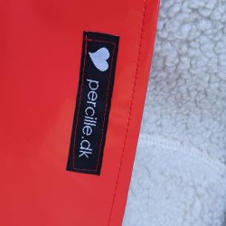 Forkl�de i voksdug r�d