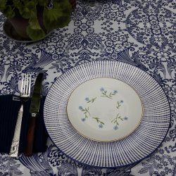 Paraiso Hvid voksdug med blt mnster