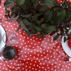 Lunares R�d Voksdug med Rosa Prikker