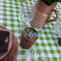 Stor ternet grn voksdug