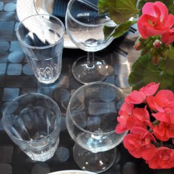 Sort voksdug med mnster