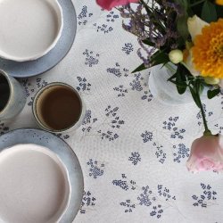 Au Maison Voksdug Alberte Bl Rund med Elastik 100 cm OUTLET