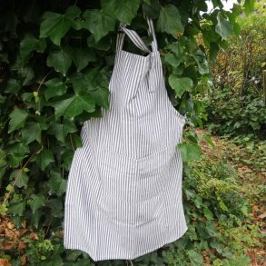 Forklde i stof med striber i bl