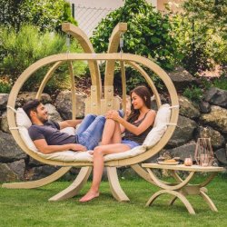 Globo Royal Creme Vandafvisende Hngesofa