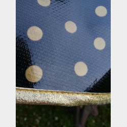 Rund voksdug 120 cm Sort med Guld Prikker