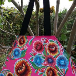 Forklde i Voksdug i Pink Blomsterunivers