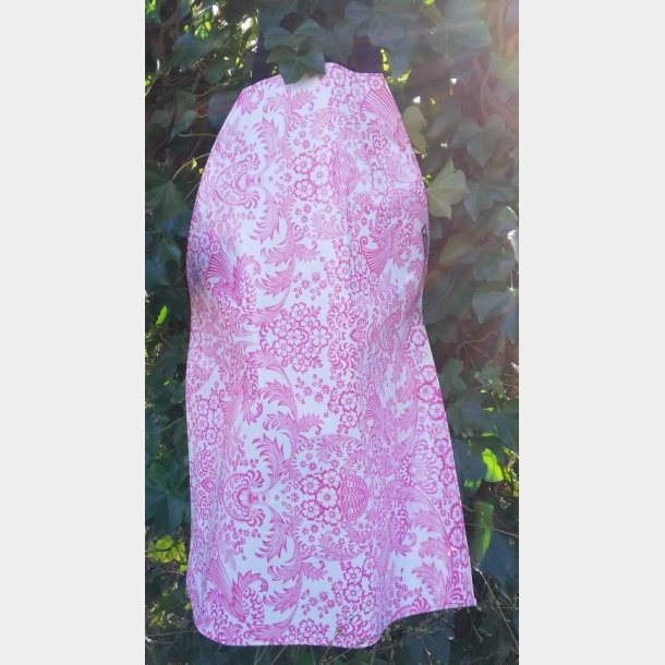 Forklde pink paisley