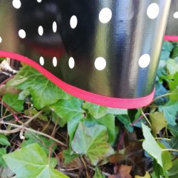 Rund voksdug 140 cm Sort med Hvide Prikker