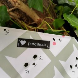 Brneforklde Voksdug med Katte