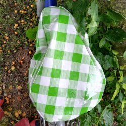 Cykelsadelovertr�k Margit Gr�n og Hvid ternet