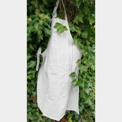 Forklde i stof med striber i lys gr