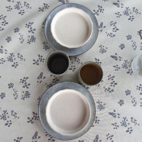 Au Maison Voksdug Alberte Bl Rund med Elastik 100 cm OUTLET