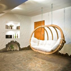 Globo Royal Creme Vandafvisende Hngesofa