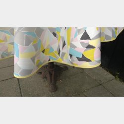 Rund voksdug 140 cm Torn med grafik